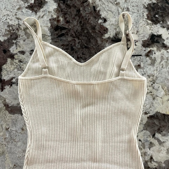 new FRAME ribbed bodysuit size small - Picture 2 of 2
